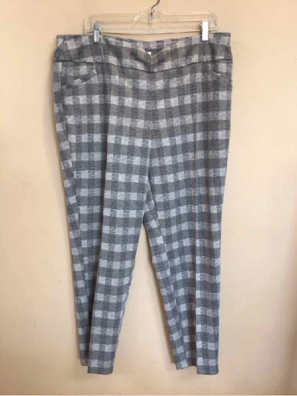 women's cargo pantsCATO SIZE X LARGE Ladies PANTS