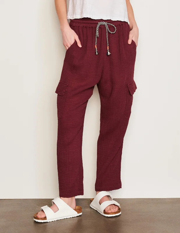 women's leggingsSundry Easy Cargo in Merlot