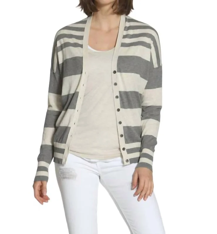 Fashionable Luxurious Chunky SweatersStriped Cotton Cardigan In Grey/ecru