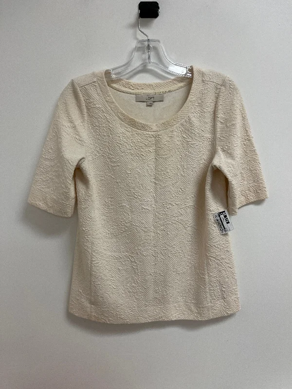 women's tops for those who want to add a touch of sophistication to their casual attireTop Short Sleeve By Loft In Cream, Size: S