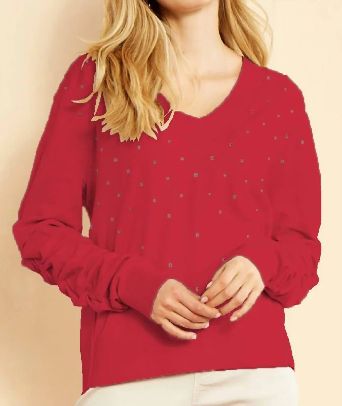 Colorful Casual SweatersWomen's Relaxed Glam Sweater In Chili Pepper